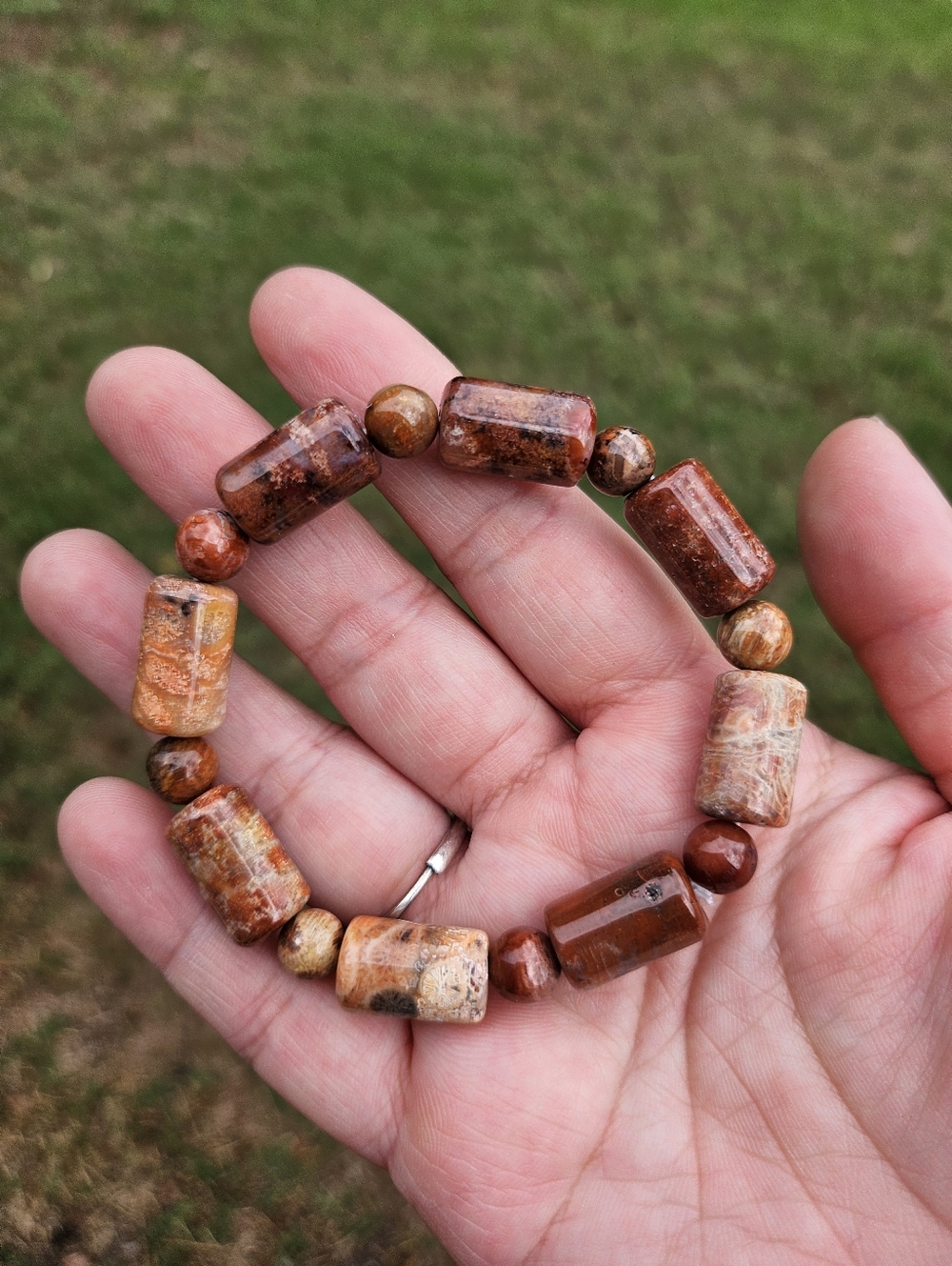 coral jade bracelet - Picture 4 of 4